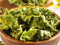 Crispy Garlic Kale Chips